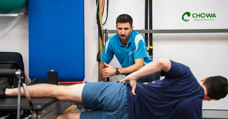 Best Physiotherapist in Gulshan performing a knee assessment at Chowa physio and dental care clinic.
