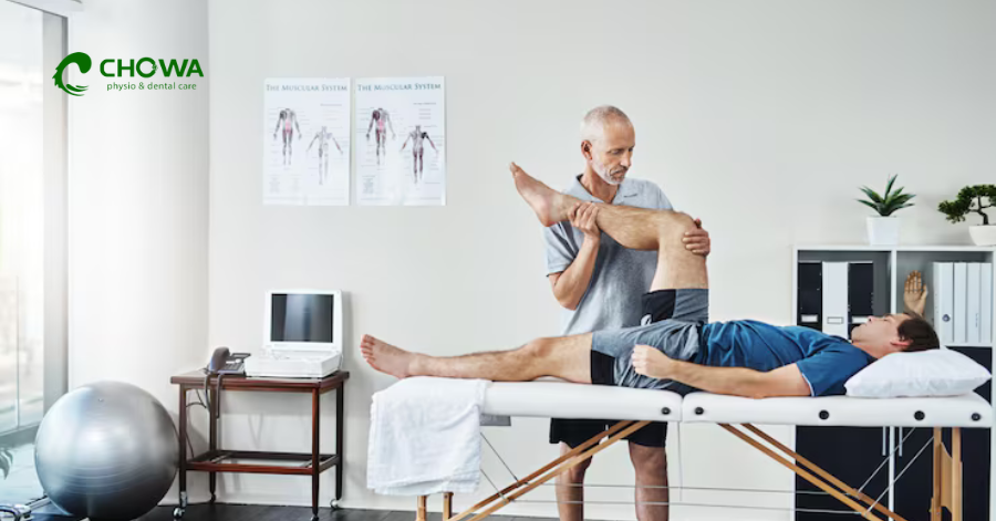 Expert leg stretching at Chowa, home to the best female physiotherapist in Gulshan.